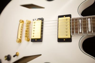 Epiphone Sheraton Stealth Emily Wolfe Signature Model in White